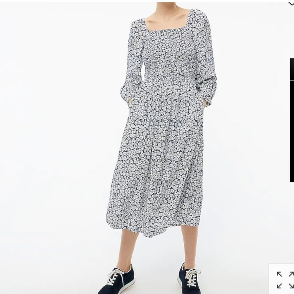 NWT J.Crew Long Sleeves Square Neck Floral Smocked Midi Dress Size Medium